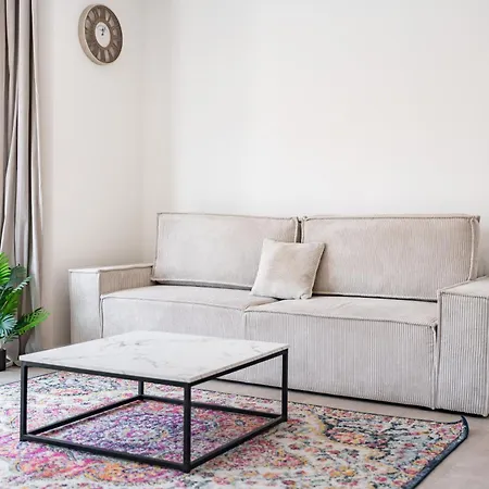 Design Elegant Апартаменты Валлорис